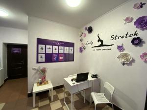 Фотография Lady Stretch 5